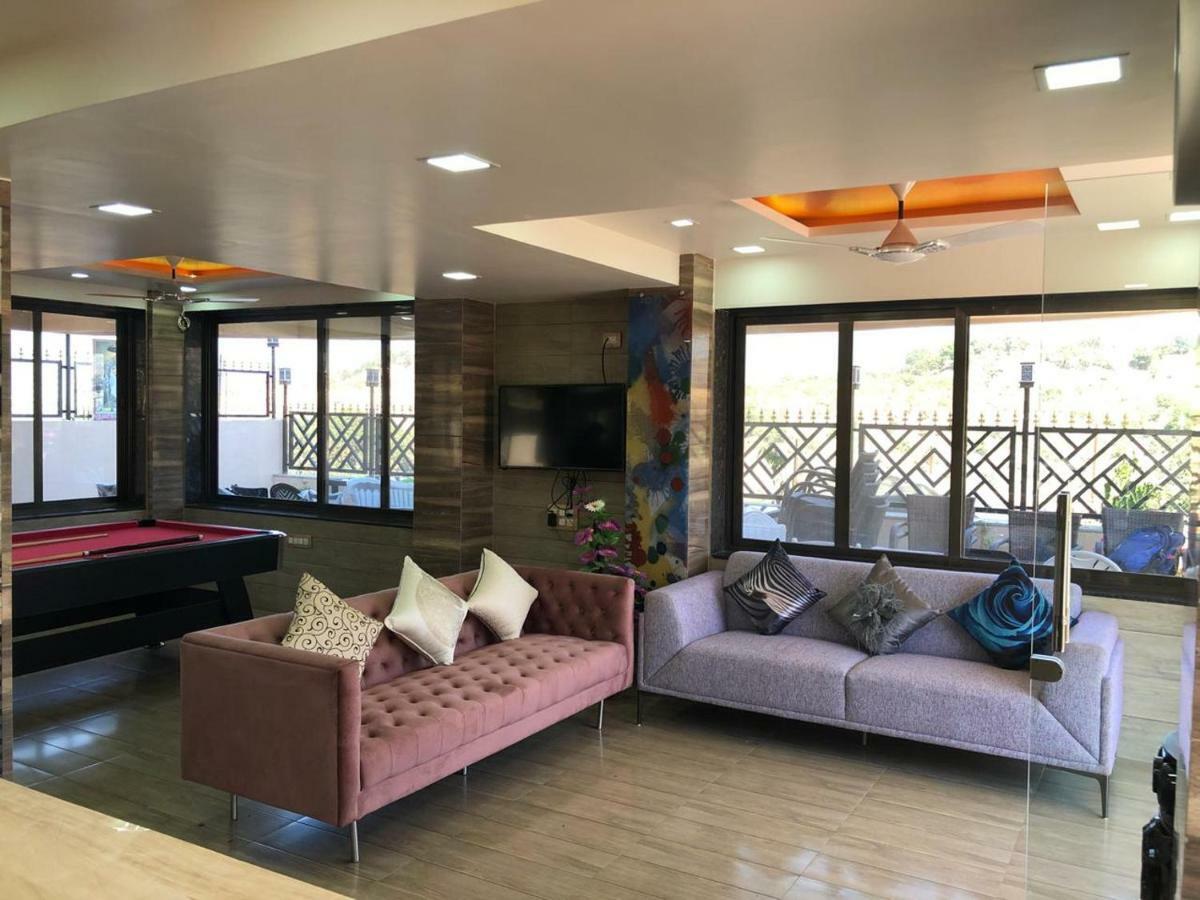 Pooja Villa Suites-Rooms And Pool, Igatpuri Kültér fotó